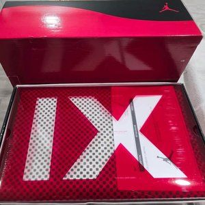 Air Jordan 11's Retro  - Red